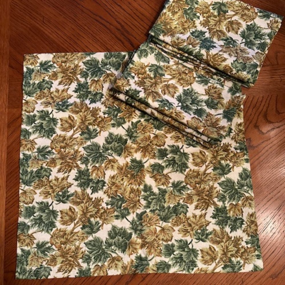 Williams Sonoma, made in Italy NAPKINS and Placemats Vintage Table Linens